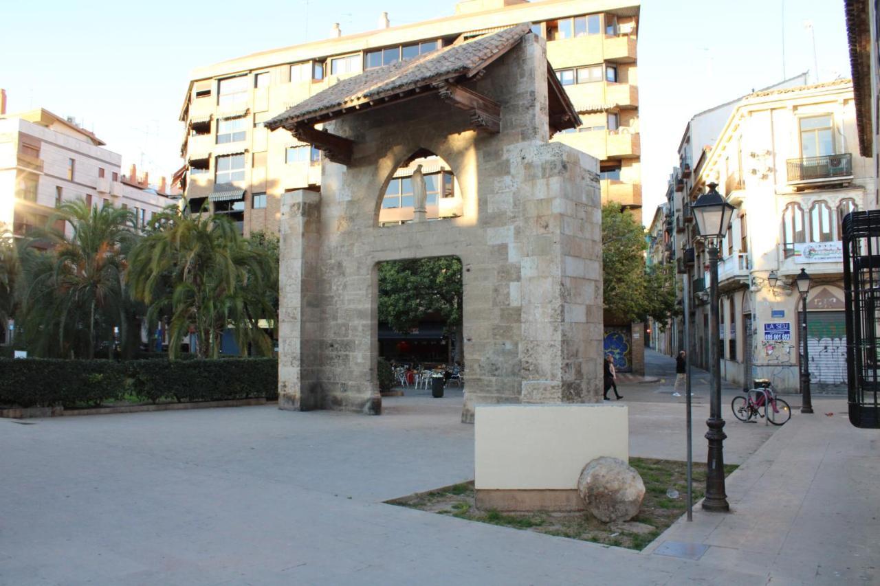 Hotspot Valencia Pansiyon Dış mekan fotoğraf