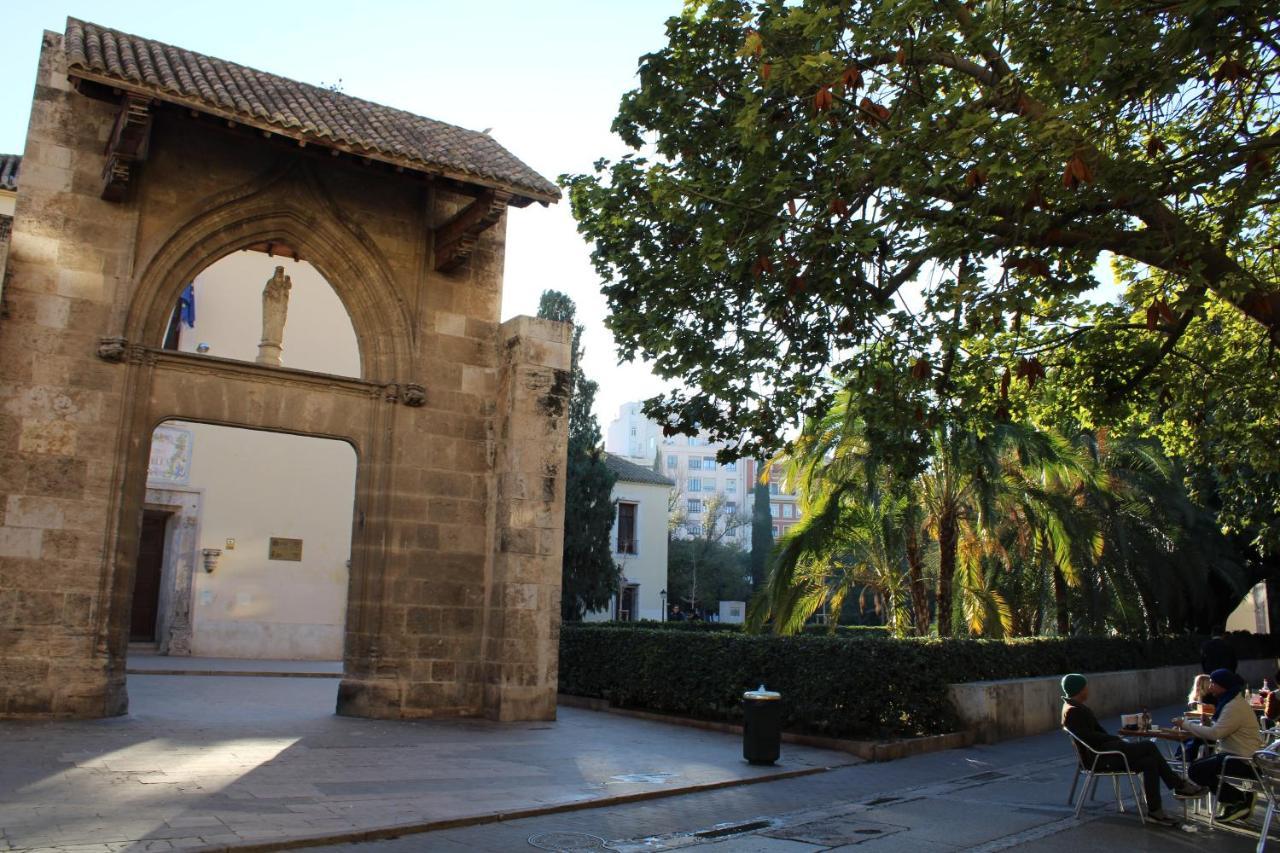 Hotspot Valencia Pansiyon Dış mekan fotoğraf